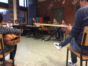 Video: Børnene i musikklubben Muziba forener dansk og arabisk musik