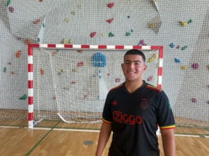 Ny landsholdsspiller: 16-årige Omar fra Gellerup skal med til EM i futsal