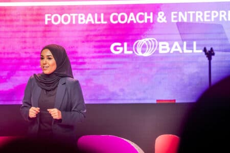 Nagin Ravand starter Globall for mere ligestilling i fodboldens verden
