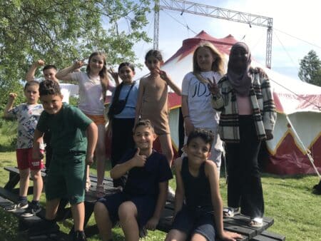 Unge artister i Cirkus Tværs er klar til sommerforestilling