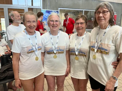 Svømmere fra Gellerupbadet vandt guld- og sølvmedaljer