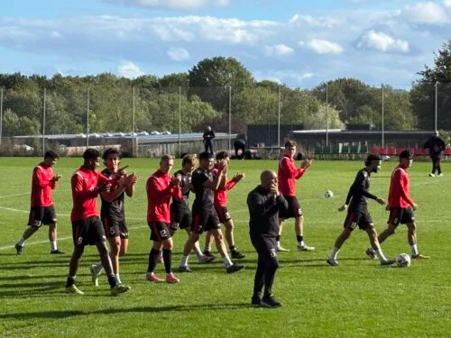 Vatanspor tabte til overmagten – men gik fra banen med æren i behold